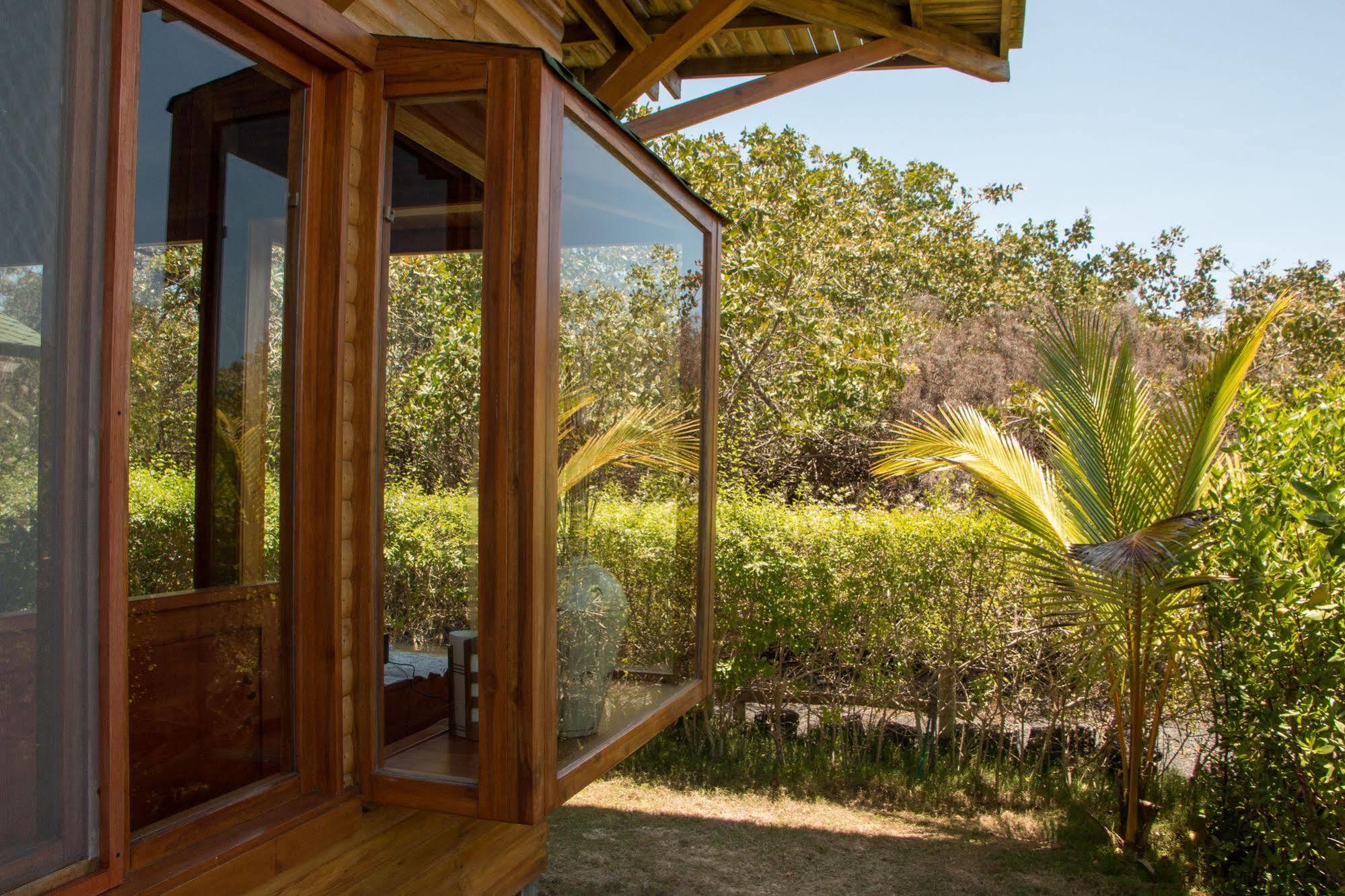Chez Manany Galapagos Ecolodge Puerto Villamil Zewnętrze zdjęcie